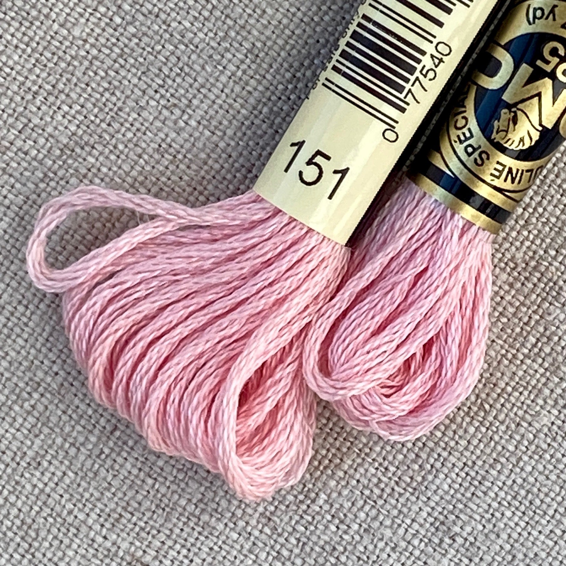 DMC Embroidery Floss: Yellows + Golds – Tiny Tomatoes Supply Co.
